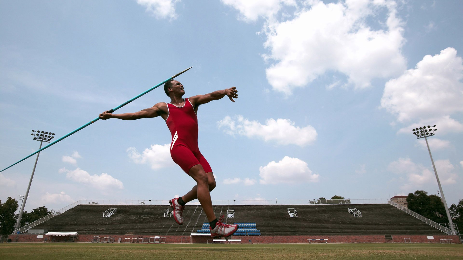 体育新闻中心协助组建体育新闻海外传播专项小组,我国体育新闻传播的现状及趋势展望